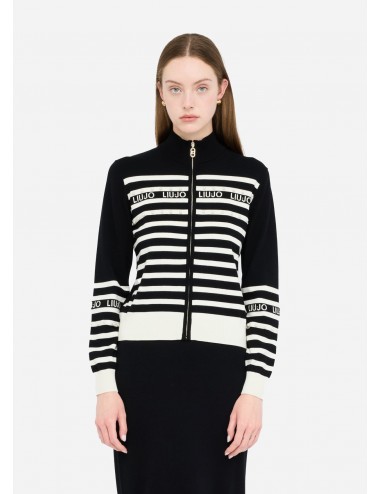 TF5214 MAGLIA APERTA LIU JO A RIGHE CARDIGAN DONNA CON PERLE E LOGO NERO E ZIP
